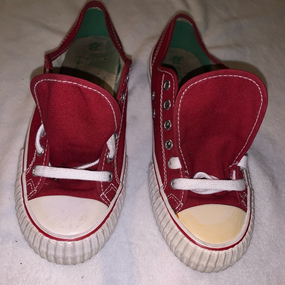 Burgundy sneakers by P.F. Flyers